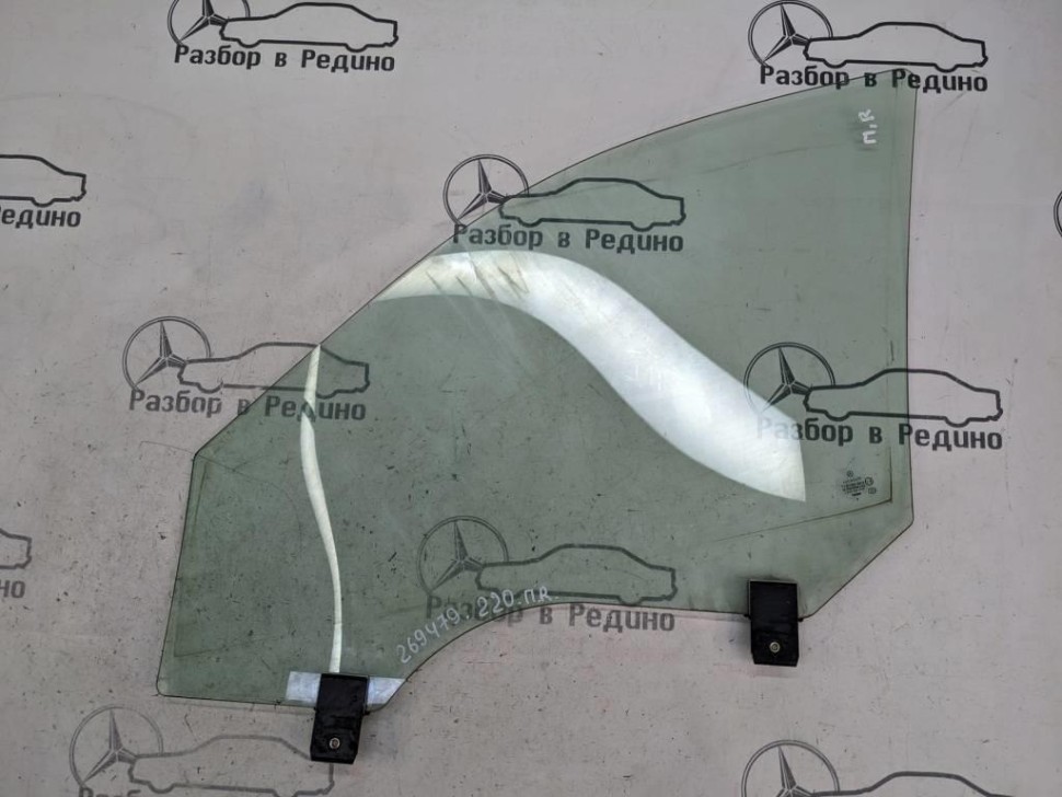 Стекло переднее правое MERCEDES-BENZ S-класс W220 рестайлинг (2002 - 2005) фото 1 — Разборка Мерседес