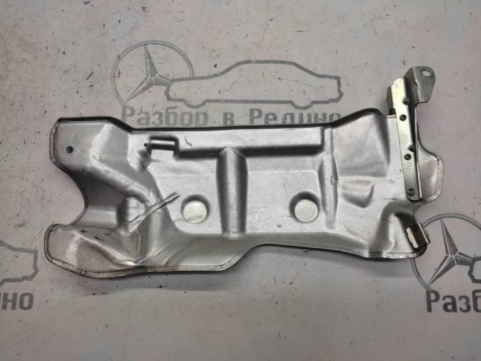 Защитный экран MERCEDES-BENZ S-класс W221 рестайлинг (2009 - 2013) фото 1 — Разборка Мерседес