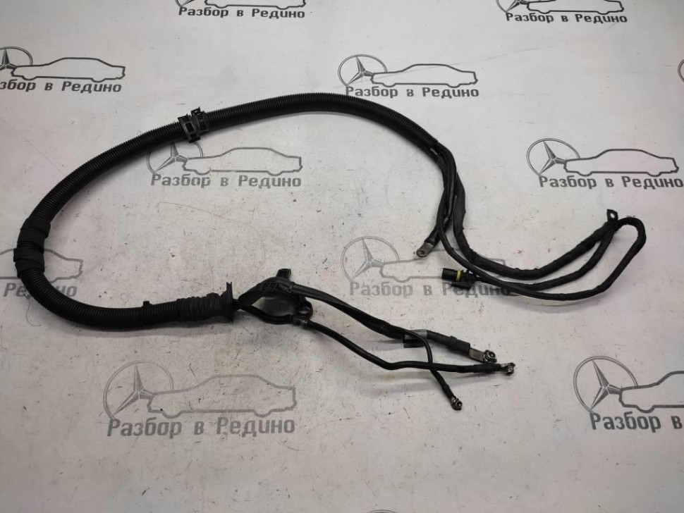 Провод стартера MERCEDES-BENZ S-класс W221 (2005 - 2009) фото 1 — Разборка Мерседес