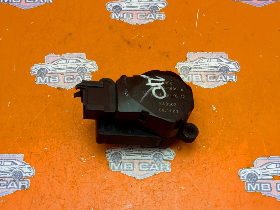 Сервоприводы печки MERCEDES-BENZ M-класс W163 рестайлинг (2001 - 2005) фото 1 — Разборка Мерседес