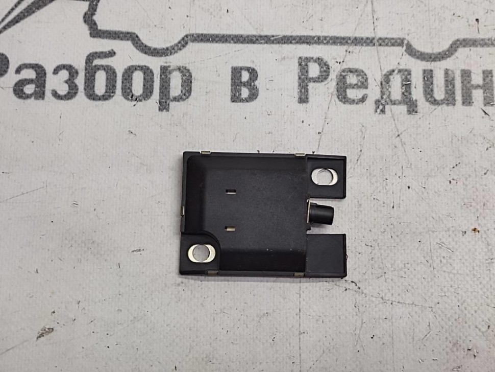 Антенна MERCEDES-BENZ S-класс W221 (2005 - 2009) фото 1 — Разборка Мерседес