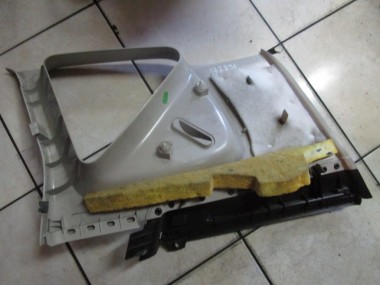 Накладка задней стойки MERCEDES-BENZ A-класс W169 рестайлинг (2008 - 2012) — Разборка Мерседес