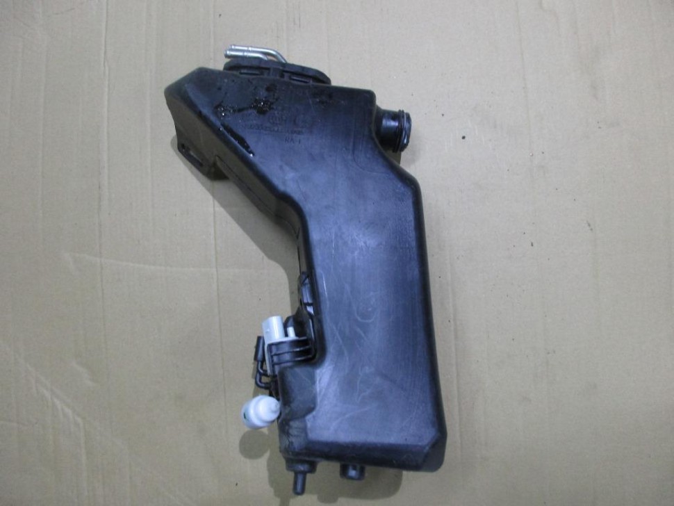 Бачок омывателя MERCEDES-BENZ GLC-класс X253 (2015 - 2019) фото 1 — Разборка Мерседес