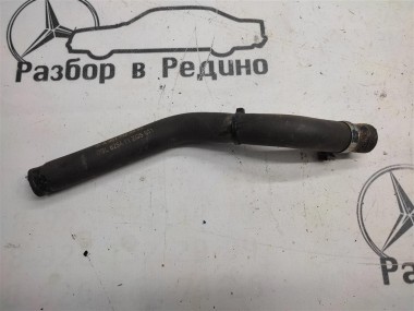 Патрубок ОЖ MERCEDES-BENZ Sprinter W901-905 (1995 - 2006) — Разборка Мерседес