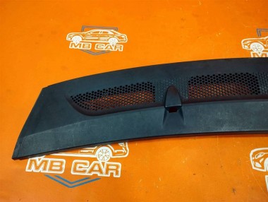 Решетка капота MERCEDES-BENZ A-класс W169 (2004 - 2008) — Разборка Мерседес