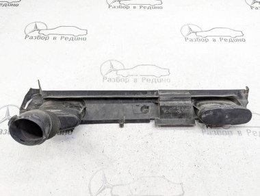 Воздухозаборник MERCEDES-BENZ C-класс W203/S203/CL203 (2000 - 2004) — Разборка Мерседес