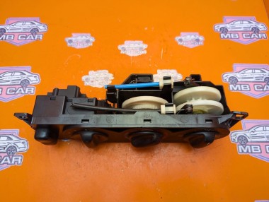 Панель управления климатом MERCEDES-BENZ M-класс W163 (1997 - 2001) &mdash; Разборка Мерседес