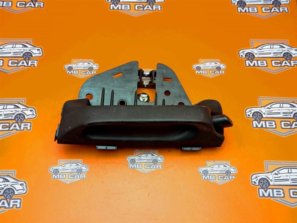 Ручка двери внутренняя MERCEDES-BENZ VANEO W414 (2001 - 2005) фото 1 — Разборка Мерседес