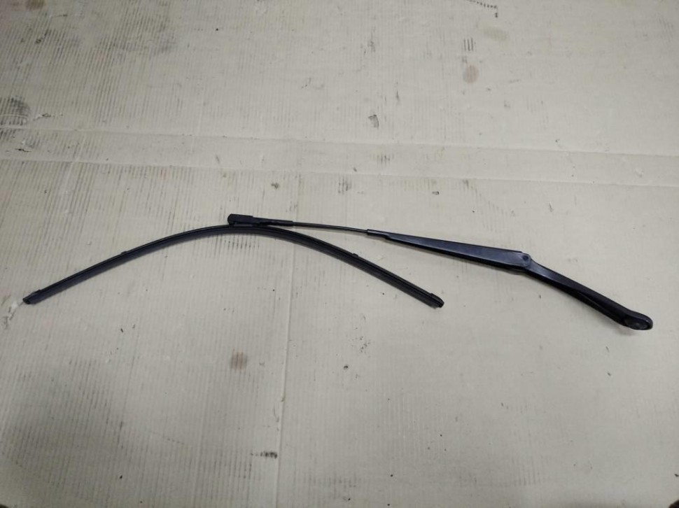 Поводок дворников MERCEDES-BENZ B-класс W246 рестайлинг (2014 - 2018) фото 1 — Разборка Мерседес