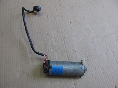 Моторчик регулировки сидений MERCEDES-BENZ S-класс W220 (1998 - 2005) — Разборка Мерседес