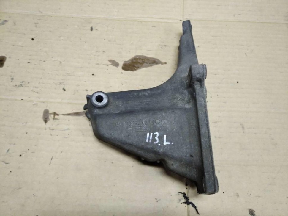 Лапа левая MERCEDES-BENZ S-класс W220 (1998 - 2005) фото 1 — Разборка Мерседес