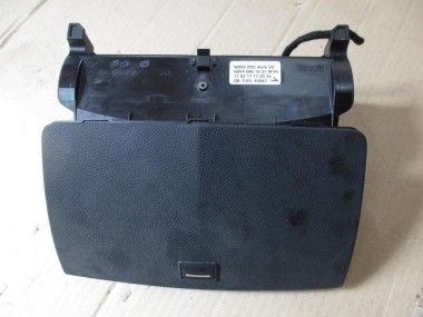 Монитор MERCEDES-BENZ C-класс W204/S204 (2006 - 2011) — Разборка Мерседес