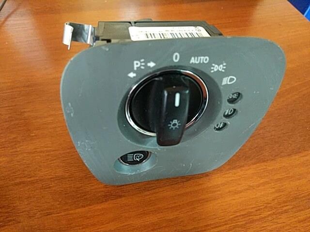 Переключатель света MERCEDES-BENZ CLS-класс C219 (2004 - 2008) фото 1 — Разборка Мерседес