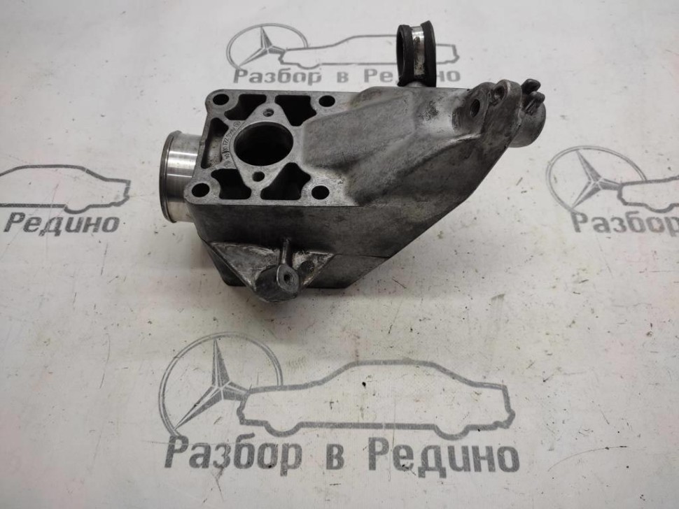 Лапа левая MERCEDES-BENZ V-класс W639 (2003 - 2014) фото 1 — Разборка Мерседес