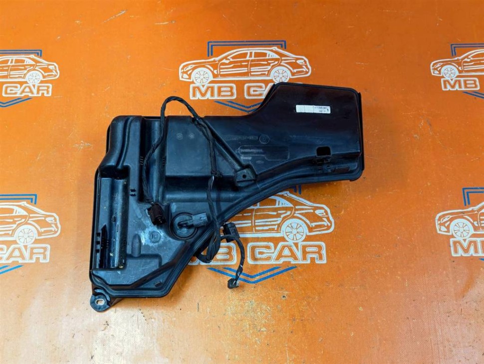 Бачок омывателя MERCEDES-BENZ GLE-класс AMG W166 (2015 - 2019) фото 1 — Разборка Мерседес