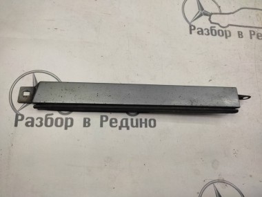 Ресницы фар MERCEDES-BENZ W124 W124/S124/C124/A124 (1984 - 1993) — Разборка Мерседес