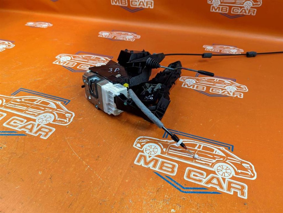 Замок двери задней правой MERCEDES-BENZ R-класс W251 (2005 - 2007) фото 1 — Разборка Мерседес