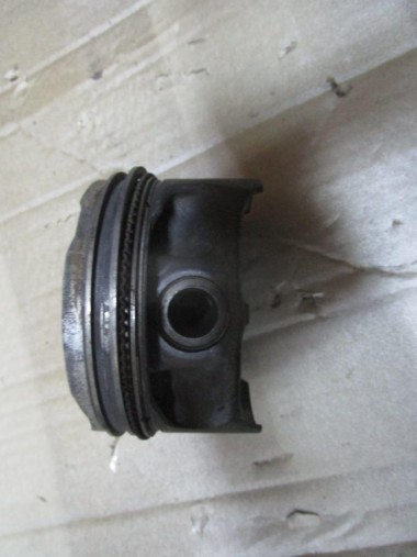 Поршень бензин MERCEDES-BENZ CLA-класс C117/X117 (2013 - 2016) — Разборка Мерседес