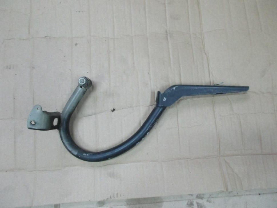 Петля крышки багажника MERCEDES-BENZ 190 (W201) W201 (1982 - 1993) фото 1 — Разборка Мерседес