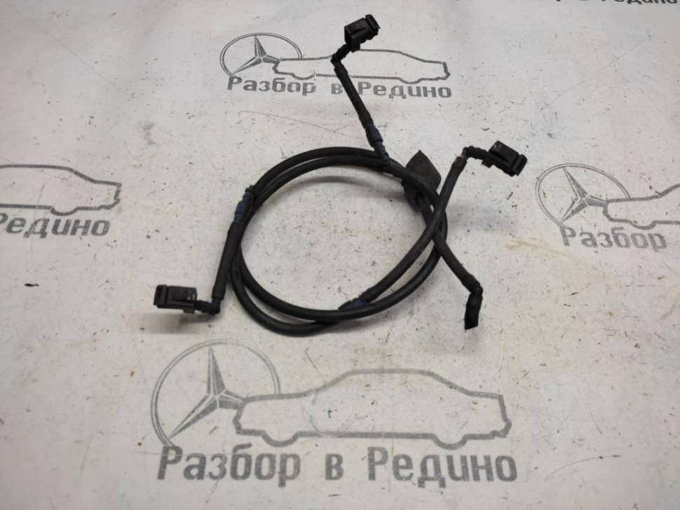 Форсунка омывателя лобового стекла MERCEDES-BENZ R-класс W251 (2005 - 2007) фото 1 — Разборка Мерседес