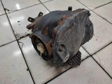 Редуктор задний MERCEDES-BENZ CLS-класс C219 (2004 - 2008) — Разборка Мерседес