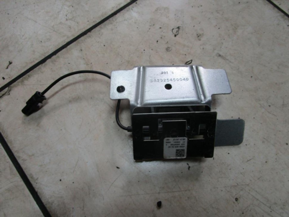 Антенна MERCEDES-BENZ GLE-класс Coupe C292 (2015 - 2019) фото 1 — Разборка Мерседес