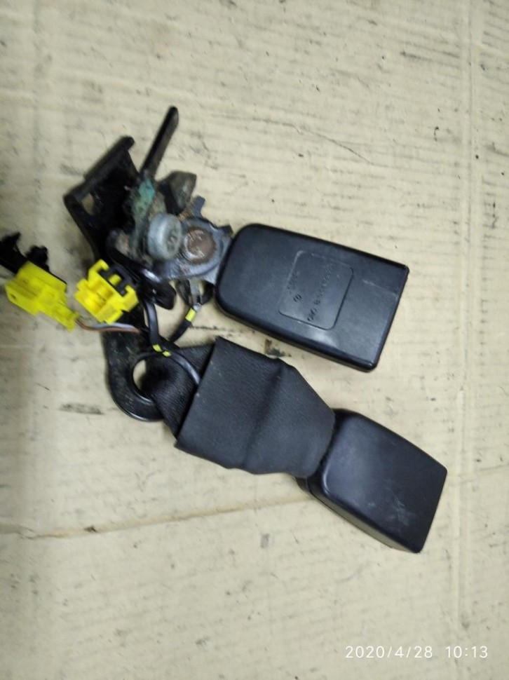 Замок ремня безопасности MERCEDES-BENZ E-класс W212/S212/C207/A207 (2009 - 2013) фото 1 — Разборка Мерседес