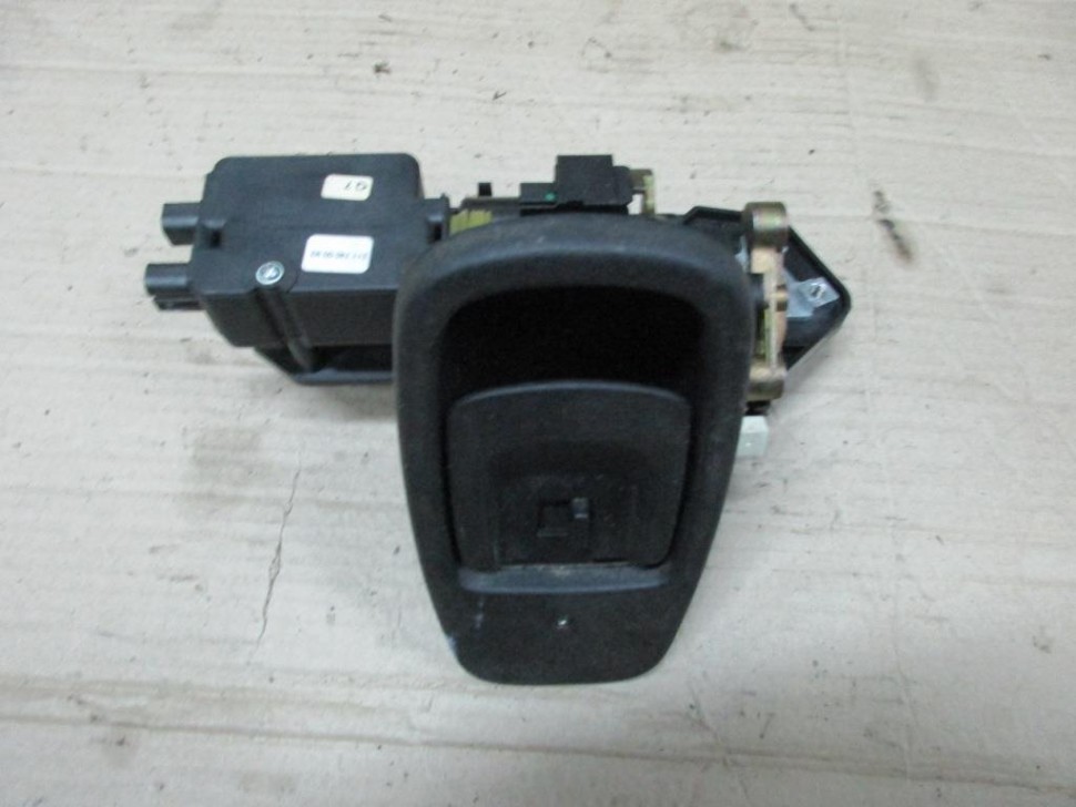 Ручка открытия багажника MERCEDES-BENZ E-класс W211/S211 (2002 - 2006) фото 1 — Разборка Мерседес