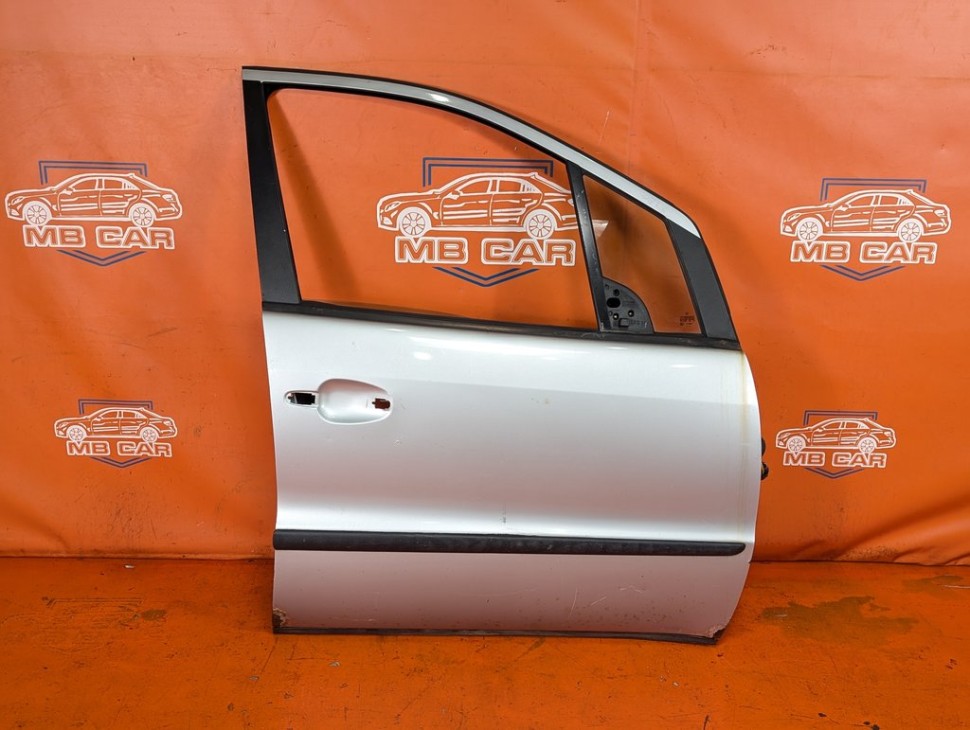 Дверь передняя правая MERCEDES-BENZ A-класс W168 рестайлинг (2001 - 2004) A 170 1.7 AT (95 л.с.) фото 1 &mdash; Разборка Мерседес
