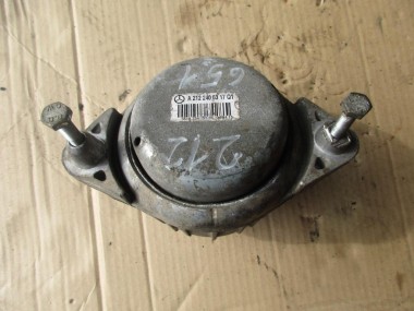 Опора двигателя MERCEDES-BENZ E-класс W212/S212/C207/A207 (2009 - 2013) — Разборка Мерседес