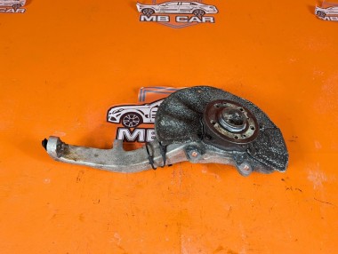Кулак поворотный передний правый MERCEDES-BENZ GLS-класс X166 (2015 - 2019) &mdash; Разборка Мерседес