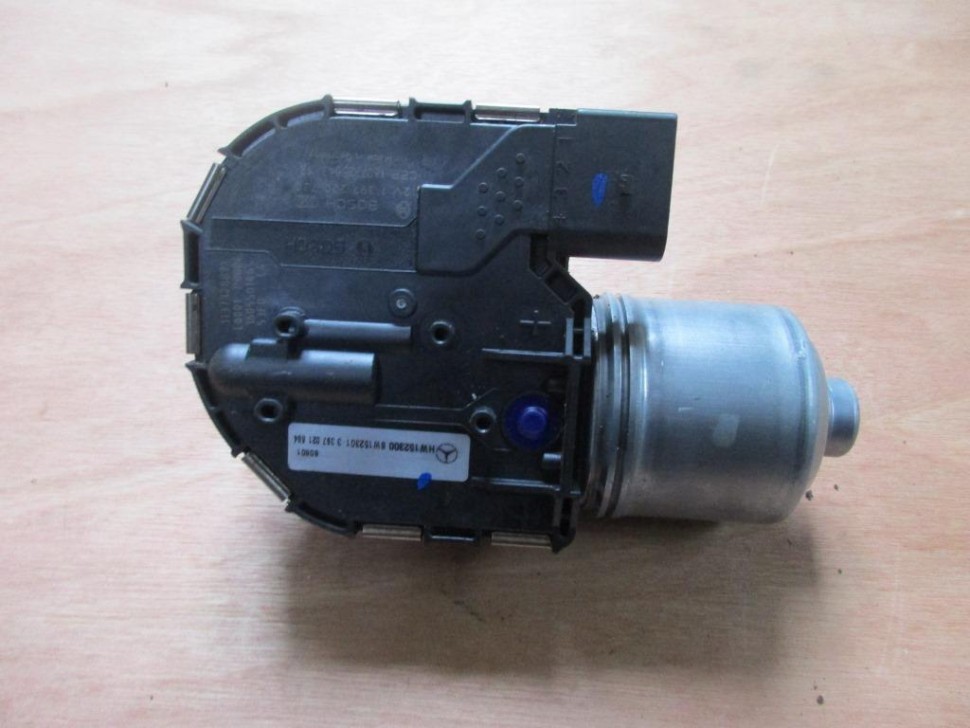 Моторчик дворников передний MERCEDES-BENZ C-класс W205/S205/C205/A205 (2014 - 2018) фото 1 — Разборка Мерседес