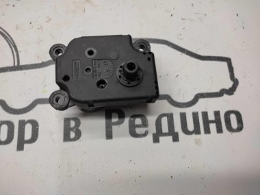 Сервоприводы печки MERCEDES-BENZ VANEO W414 (2001 - 2005) — Разборка Мерседес