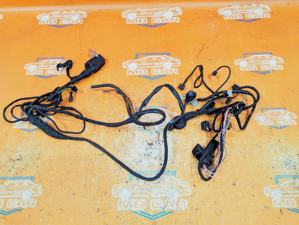 Проводка подкапотная MERCEDES-BENZ E-класс W124/S124/C124/A124 (1984 - 1997) фото 1 — Разборка Мерседес