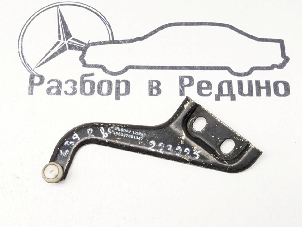 Ролик сдвижной двери MERCEDES-BENZ Vito W639 рестайлинг (2010 - 2014) фото 1 — Разборка Мерседес