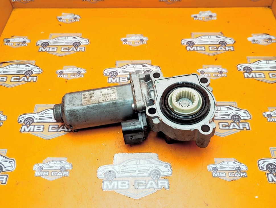 Моторчик раздаточной коробки MERCEDES-BENZ GL-класс X164 рестайлинг (2009 - 2012) фото 1 — Разборка Мерседес