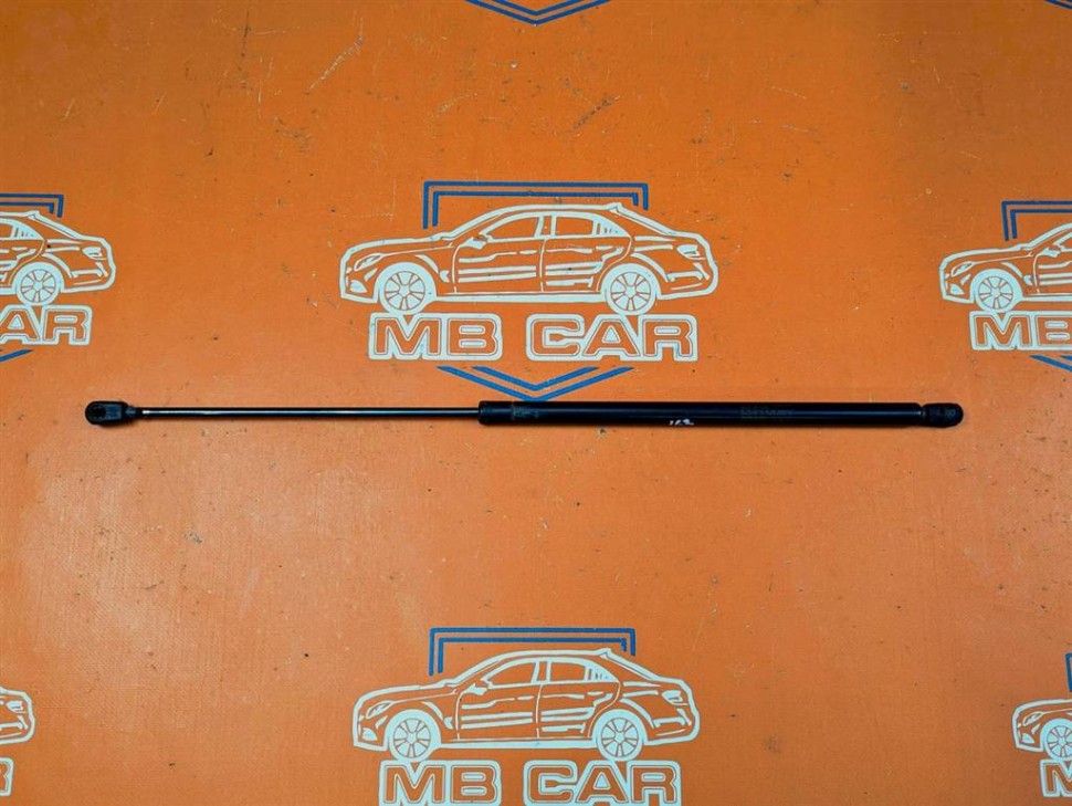 Амортизатор крышки багажника MERCEDES-BENZ M-класс AMG W163 рестайлинг (2001 - 2005) фото 1 — Разборка Мерседес