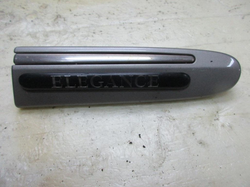 Молдинг крыла правый MERCEDES-BENZ E-класс W211/S211 (2002 - 2006) фото 1 — Разборка Мерседес