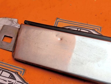 Ресницы фар MERCEDES-BENZ E-класс W124/S124/C124/A124 (1984 - 1997) &mdash; Разборка Мерседес