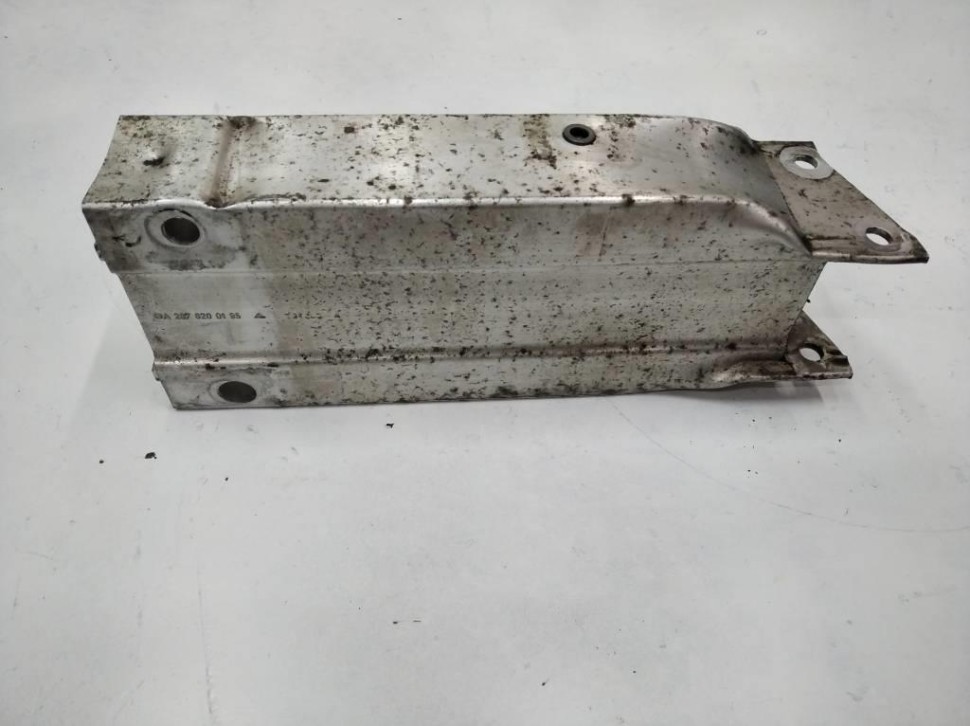 Кронштейн усилителя переднего бампера MERCEDES-BENZ E-класс W212/S212/C207/A207 (2009 - 2013) фото 1 — Разборка Мерседес