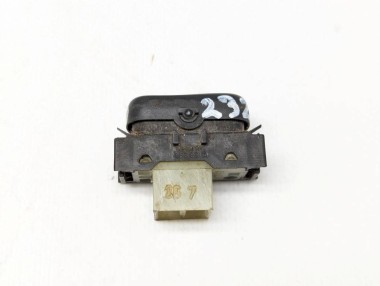 Кнопка регулировки зеркал MERCEDES-BENZ E-класс W210/S210 (1995 - 1999) — Разборка Мерседес