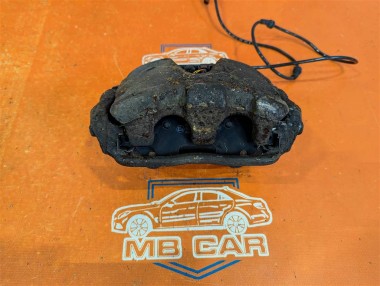 Суппорт передний правый MERCEDES-BENZ GLK-класс X204 (2008 - 2012) — Разборка Мерседес