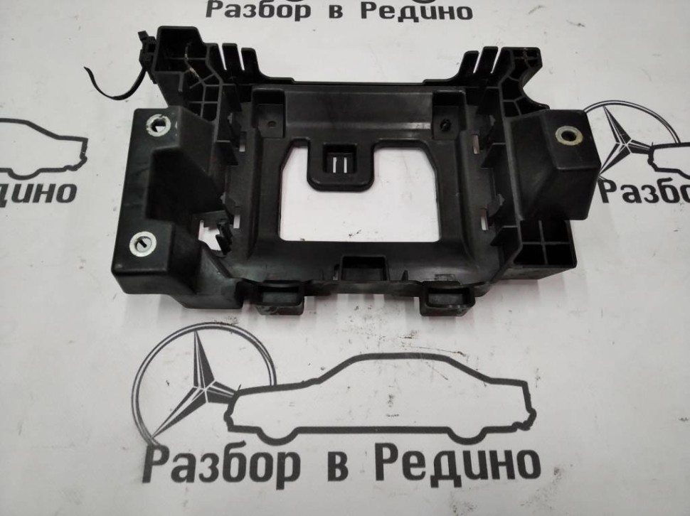 Кронштейн крепления ЭБУ MERCEDES-BENZ Sprinter W906 (2006 - 2019) фото 1 — Разборка Мерседес