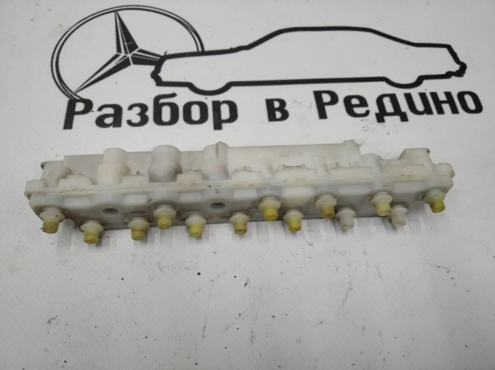 Клапан вакуумный MERCEDES-BENZ S-класс W140 (1991 - 1998) фото 1 — Разборка Мерседес