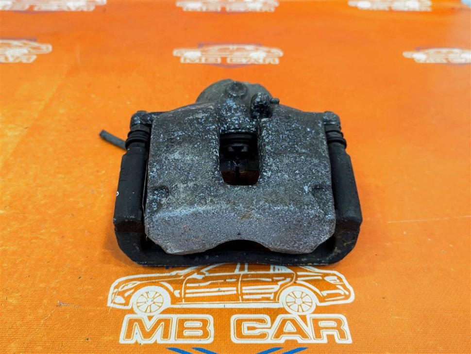 Суппорт передний левый MERCEDES-BENZ C-класс W204/S204 (2006 - 2011) фото 1 — Разборка Мерседес