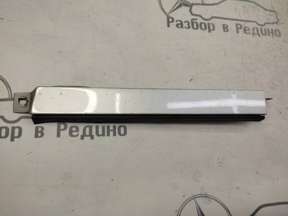 Ресницы фар MERCEDES-BENZ E-class w124 фото 1 — Разборка Мерседес