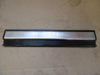 Накладка порога внутренняя MERCEDES-BENZ S-класс W140 (1991 - 1998) — Разборка Мерседес