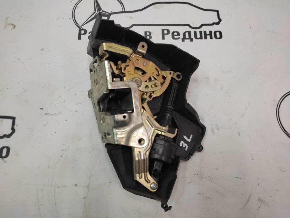 Замок двери задней левой MERCEDES-BENZ E-класс W210/S210 (1995 - 1999) фото 1 — Разборка Мерседес