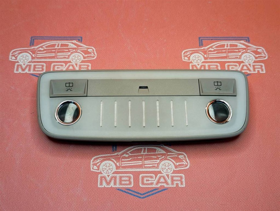 Плафон салона MERCEDES-BENZ CLS-класс C218/X218 рестайлинг (2014 - 2017) фото 1 — Разборка Мерседес