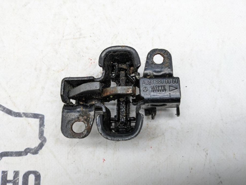 Замок капота MERCEDES-BENZ CLK-класс C209/W209 (2002 - 2005) фото 1 — Разборка Мерседес